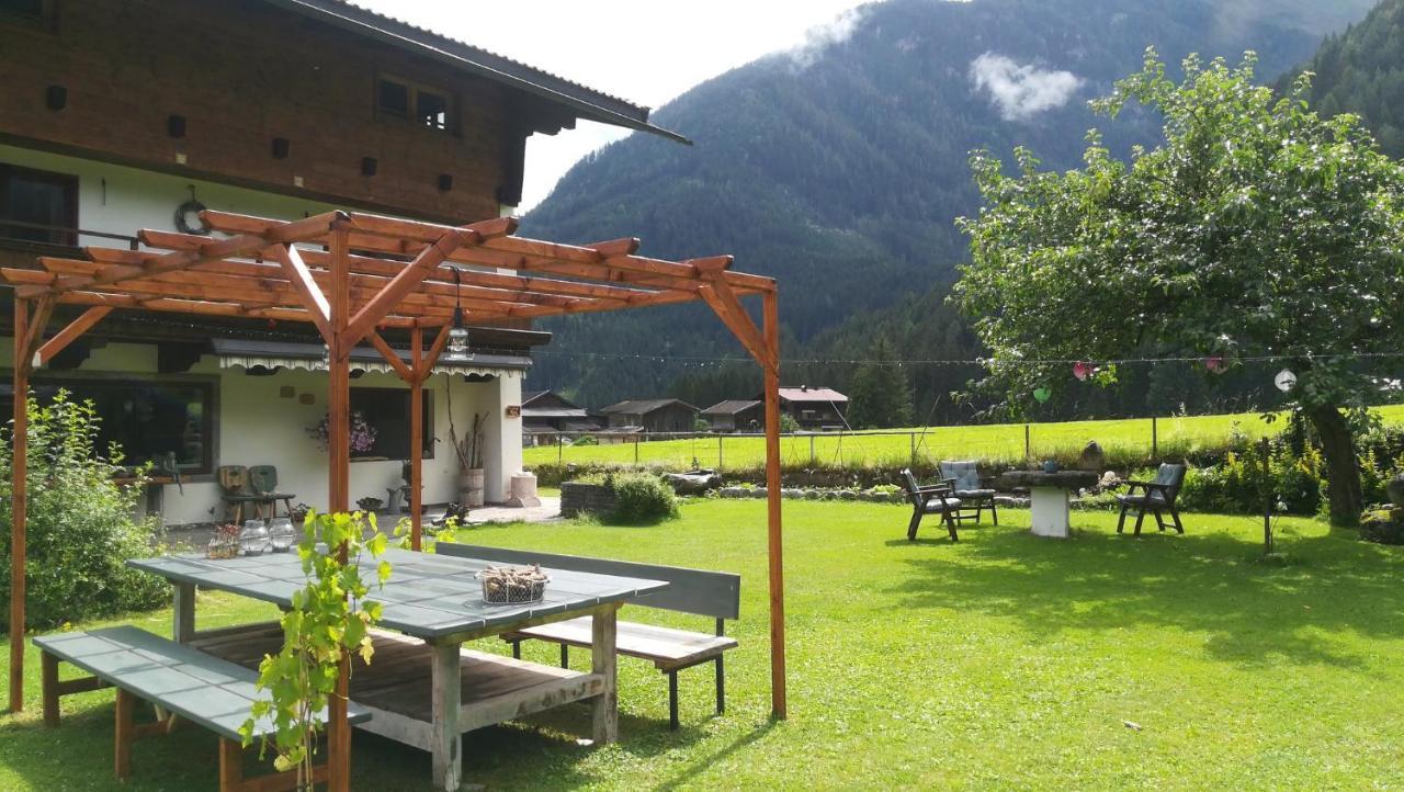 Haus Gartner 4-5 Pers Appartement Sulzau Esterno foto