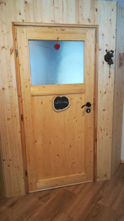 Haus Gartner 4-5 Pers Appartement Sulzau Esterno foto
