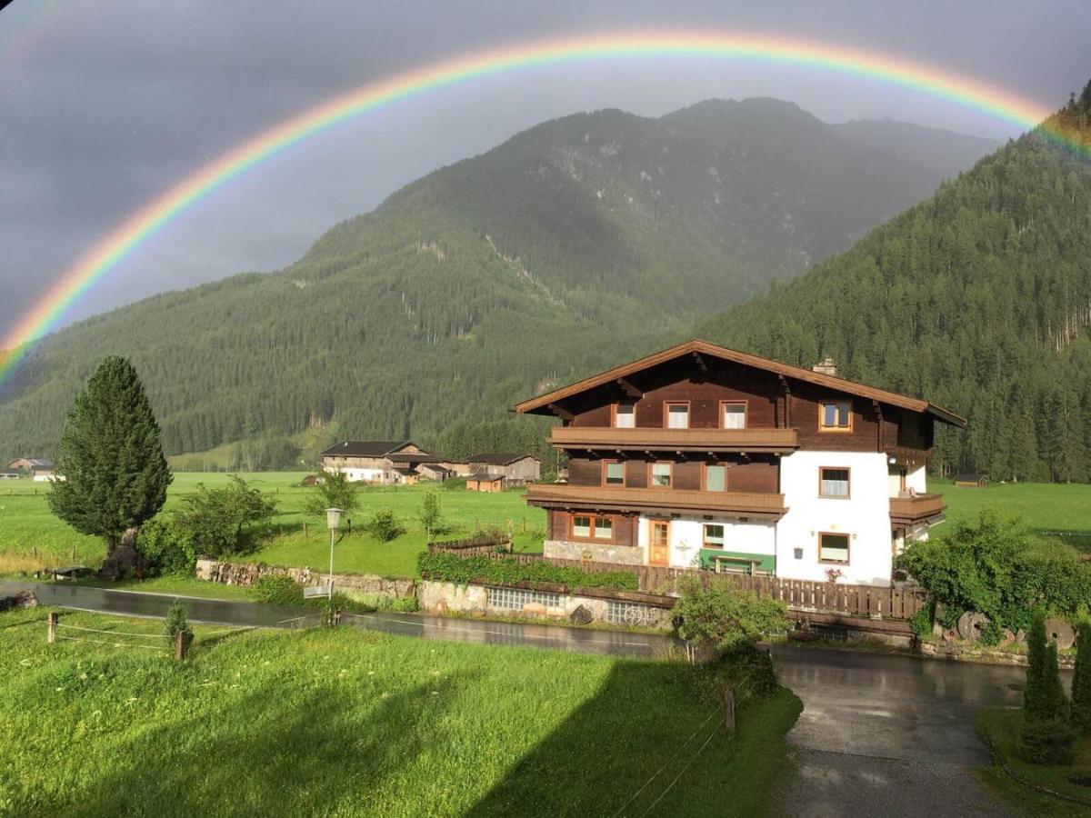 Haus Gartner 4-5 Pers Appartement Sulzau Esterno foto